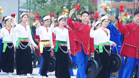Đặc sắc văn hóa cồng chiêng của thanh niên Hà Nội