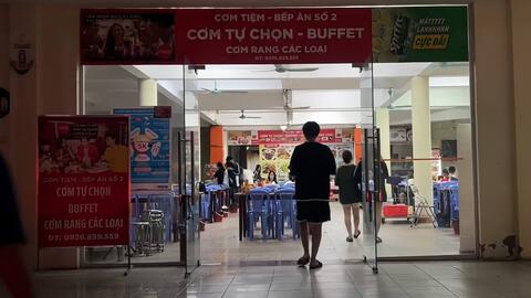 "Đột nhập" canteen ĐH Quốc gia Hà Nội: Được tự chọn món như buffet, suất ăn 35k mà "ê hề đồ", còn chất lượng ra sao?