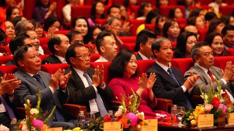 Ngành Giáo dục Thủ đô đón nhận Huân chương Lao động hạng Nhất