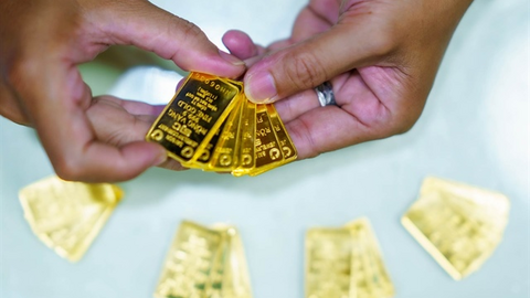 Vì sao Ngân hàng Nhà nước không thể can thiệp vào giá vàng của doanh nghiệp?