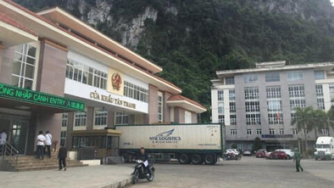 2 ngày, 3.822 xe hàng hóa xuất nhập khẩu qua cửa khẩu tỉnh Lạng Sơn