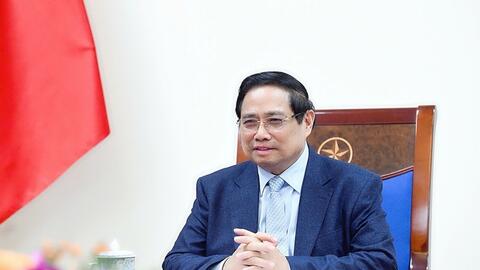 Thủ tướng điện đàm với Tổng thống UAE, Thủ tướng Qatar bàn về hợp tác năng lượng