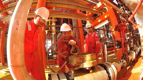 Chỉ thị 09: Chuyển từ ứng phó sang chủ động trong an ninh năng lượng