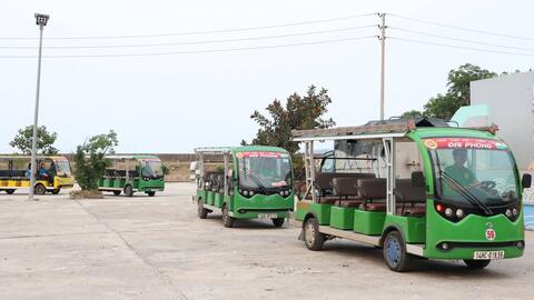 Ra mắt Nghiệp đoàn xe điện xanh đầu tiên tại Quảng Ninh