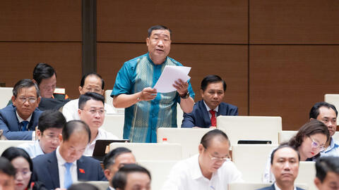 Đại biểu đề xuất tăng lương cơ sở lên mức 2,65 - 2,7 triệu đồng/tháng