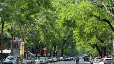 Dự báo thời tiết ngày 21/4: Bắc Bộ nắng nóng, Nam Bộ chiều mưa dông