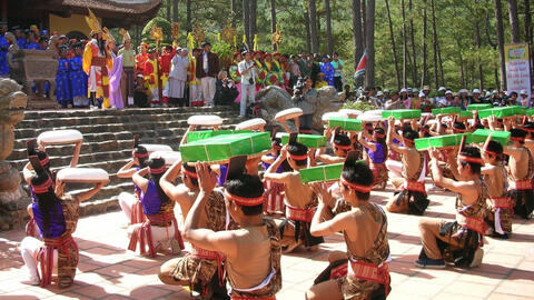 Phú Thọ kích cầu du lịch, lan tỏa sức mua mùa lễ hội