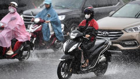 Dự báo thời tiết ngày 28/4: Bắc Bộ đón không khí lạnh, Nam Bộ nắng nóng