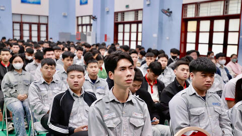 Thương mại điện tử lên vùng cao: Điểm nghẽn nằm ở đâu?