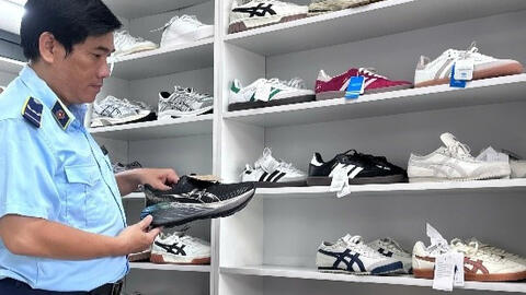 Đà Nẵng: Xử lý nhiều cơ sở kinh doanh hàng xâm phạm sở hữu trí tuệ