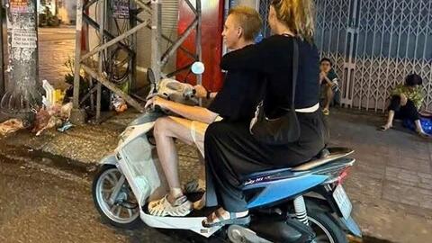 Xử phạt nhiều người nước ngoài vi phạm giao thông ở khu vực Nha Trang