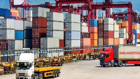 5 tháng đầu năm, tổng kim ngạch xuất nhập khẩu tăng mạnh