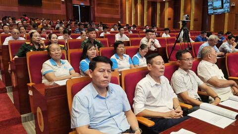 Quảng Ninh phổ biến các luật vừa được Quốc hội thông qua tới xã, phường, đặc khu