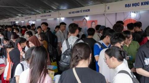 Tư vấn tuyển sinh: Lựa chọn ngành nghề kinh tế mới trong kỷ nguyên vươn mình