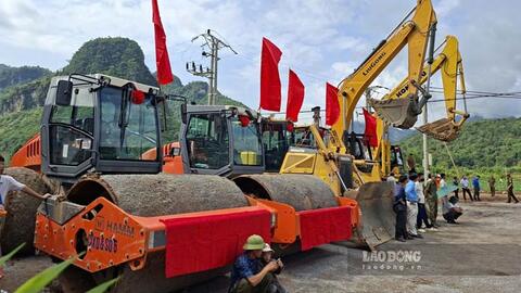 Cao tốc Sơn La - Điện Biên phá điểm nghẽn cho du lịch, kinh tế vùng Tây Bắc