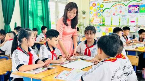 Sở GD&ĐT TPHCM đề xuất cho toàn bộ học sinh sử dụng sách giáo khoa miễn phí