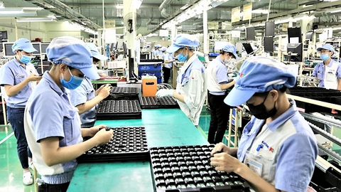 Sản xuất công nghiệp tăng tốc, IIP 8 tháng đạt mức cao nhất nhiều năm