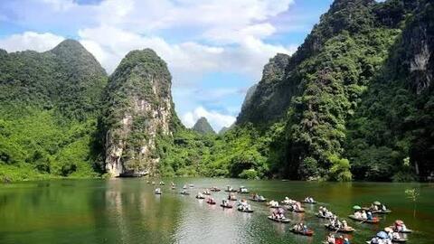 Du lịch trở thành động lực tăng trưởng mới, hướng tới đóng góp 10-12% GDP vào năm 2030