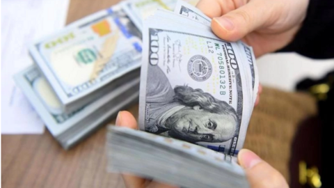 Lãi suất - tỷ giá hôm nay: Chỉ số USD giữ mốc 100 điểm, MB trả lãi 7%/năm