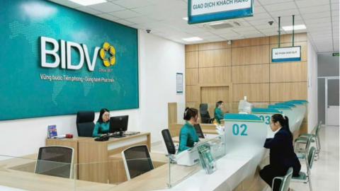 Lãi suất - tỷ giá hôm nay: Kỳ hạn 12 tháng hút vốn, giá USD giữ nhịp ổn định