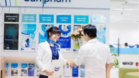 Lãi suất - tỷ giá hôm nay: Tiền gửi dài hạn vượt 7%/năm, tỷ giá trung tâm tăng trở lại