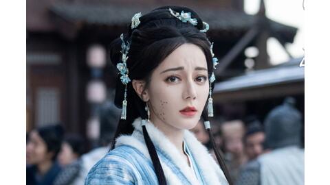 Địch Lệ Nhiệt Ba thú nhận về điểm yếu