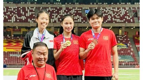 Tuyển điền kinh Việt Nam giành huy chương vàng 100m nữ tại giải Singapore mở rộng