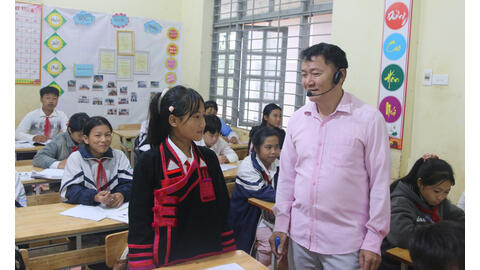 Đưa tiếng Anh trở thành ngôn ngữ thứ hai trong trường học: Thách thức từ thực tiễn vùng cao