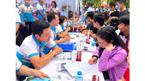 Kỳ thi riêng và bước chuyển trong tư duy tuyển sinh đại học