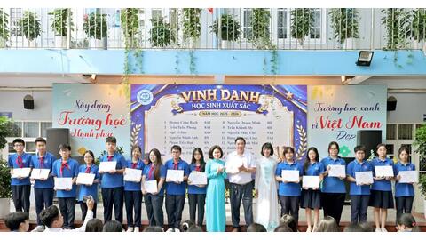 Sức bật mới từ ngôi trường ven sông mang tên THCS Chương Dương