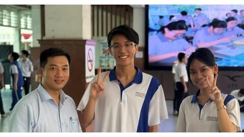 Một trường phổ thông ở TPHCM có 35% học sinh lớp 11 đạt 7.0 IELTS trở lên