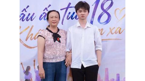 Nam sinh Trung tâm GD thường xuyên ở Quảng Trị chia sẻ bí quyết đạt điểm 10 môn Lịch sử