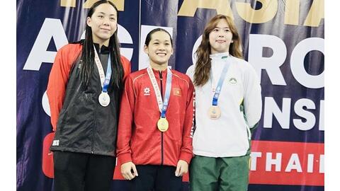 Nguyễn Thúy Hiền tiếp tục giành vàng tại giải bơi nhóm tuổi châu Á 2026