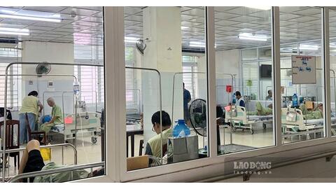 Giữ chân nhân lực y tế cơ sở cần chính sách đủ mạnh