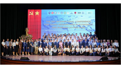 Tạo môi trường để nhà khoa học trẻ chia sẻ kinh nghiệm nghiên cứu