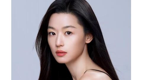 Ảnh cưới 14 năm trước của Jun Ji Hyun gây sốt