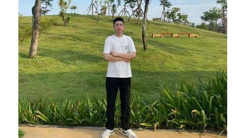 Thủ khoa HUNRE với hành trình kiên trì học tập để chạm tới ước mơ