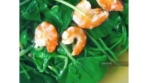 Cách bảo vệ thận bằng canh rau má nấu tôm