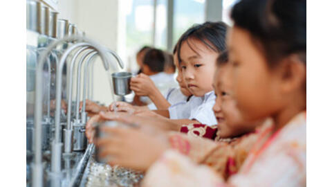 'Nước sạch cho em': Khi đồng hành cùng giáo dục bắt đầu từ những điều căn bản