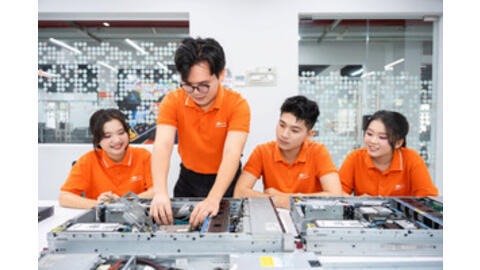 Trường đại học và doanh nghiệp hợp tác đào tạo nhân lực công nghệ chiến lược