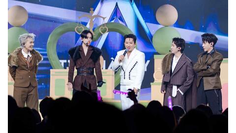 Hàng chục nghìn vé concert được bán, khán giả chi nhiều hơn cho 1 tấm vé xem show