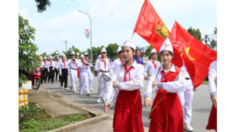 Tạo sân chơi bổ ích cho trẻ em từ mô hình Trại Thu