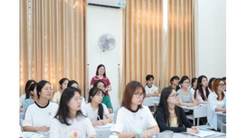 Quy định tiêu chuẩn, chế độ làm việc, xếp lương nhân sự hỗ trợ giáo dục đại học