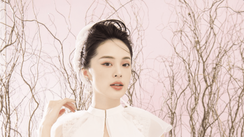 Hạ Vi đẹp mong manh như đóa tuyết mai