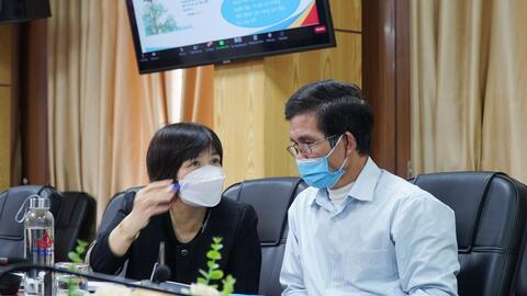 Nghệ An: Giới thiệu Sách giáo khoa lớp 3, 7 và 10 tới cán bộ, giáo viên