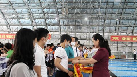 481 vận động viên tranh tài giải bơi dành cho học sinh phổ thông Thủ đô