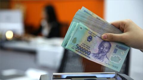 Lãi suất cơ sở giảm, cơ hội cho lãi vay giảm nhanh