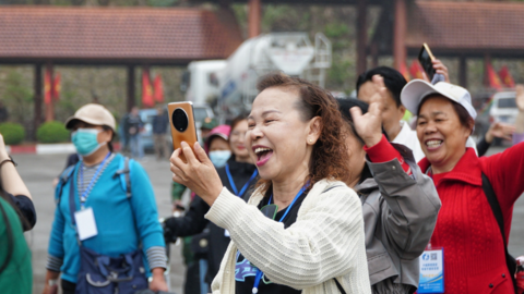 Đi du lịch Trung Quốc, nửa đêm du khách Việt phải tới đồn cảnh sát vì tình huống trớ trêu