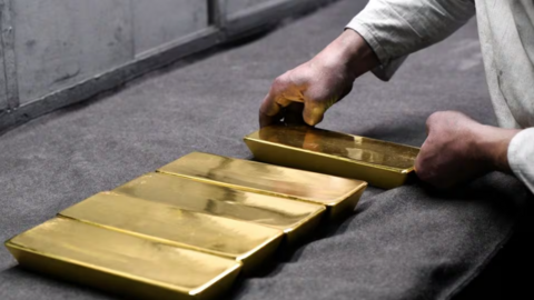 Giá vàng thế giới dự báo tăng sốc năm 2024