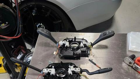 Chủ xe Rolls-Royce mua phụ tùng BMW tự thay rẻ hơn 15 lần, mở ra thấy cấu tạo y hệt